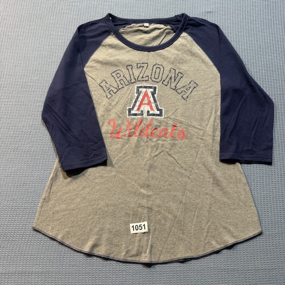 ARIZONA WILD CATS Boys Tee  ‎ Sz M Pre owned Excellent